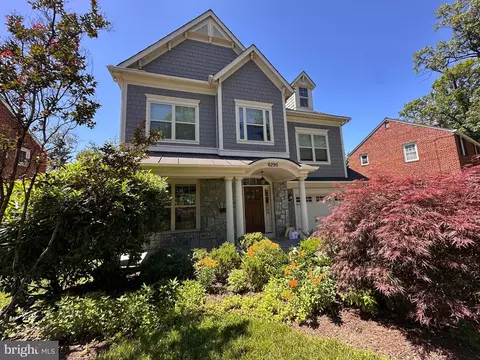 6295 N 15th Pl N, Arlington, VA 22205