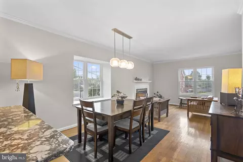 938 S Rolfe St, Arlington, VA 22204