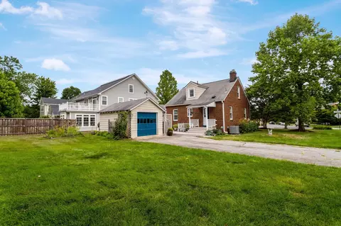 34 S Pershing Dr, Arlington, VA 22204