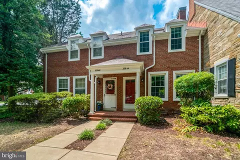 3364 S Wakefield St #A, Arlington, VA 22206