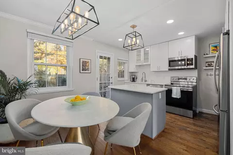 3444 S Stafford St, Arlington, VA 22206