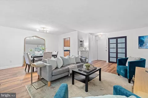 1730 Arlington Blvd #4, Arlington, VA 22209