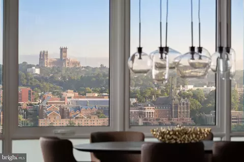 1781 N Pierce St #1702, Arlington, VA 22209