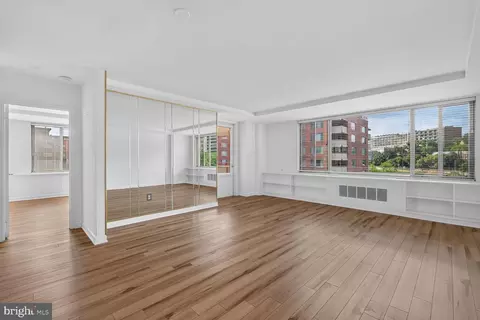 1121 Arlington Blvd #743, Arlington, VA 22209