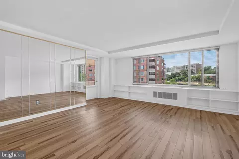 1121 Arlington Blvd #743, Arlington, VA 22209