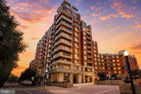 3650 S Glebe Rd #445, Arlington, VA 22202