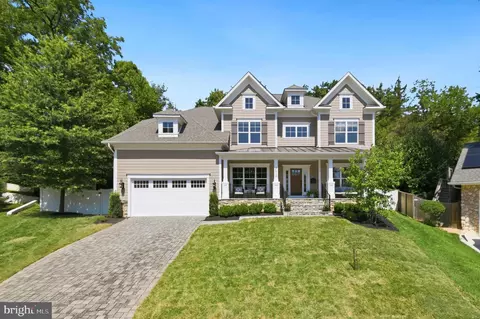 3512 N Pocomoke St, Arlington, VA 22213