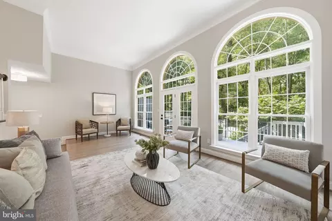 1719 22nd Ct N, Arlington, VA 22209
