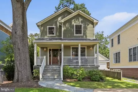 5653 7th St N, Arlington, VA 22205