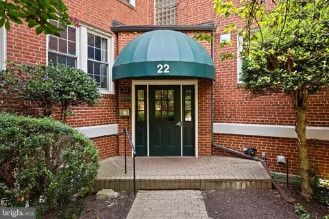 22 S Old Glebe Rd #301-D, Arlington, VA 22204
