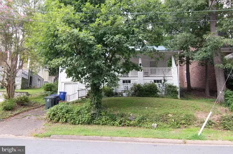 4003 Vacation Ln, Arlington, VA 22207