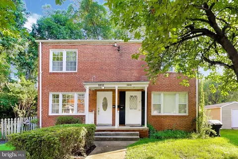 1013 S Buchanan St, Arlington, VA 22204