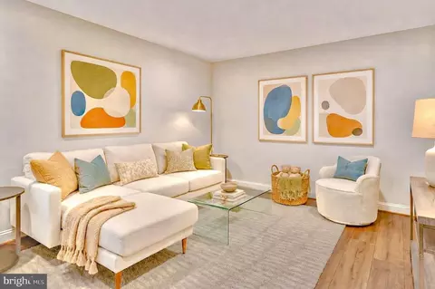 Living - 255 N Bryan St N, Arlington, VA 22201 photo 3 of 3