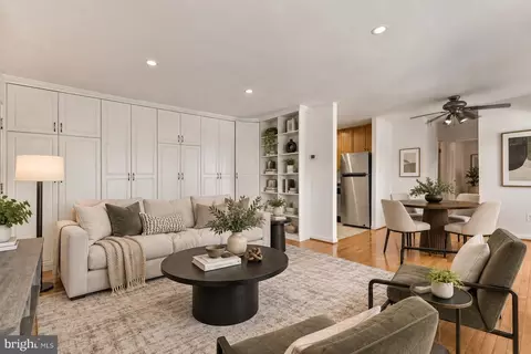 1511 S George Mason Dr #23, Arlington, VA 22204