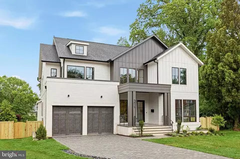3815 N Abingdon St, Arlington, VA 22207