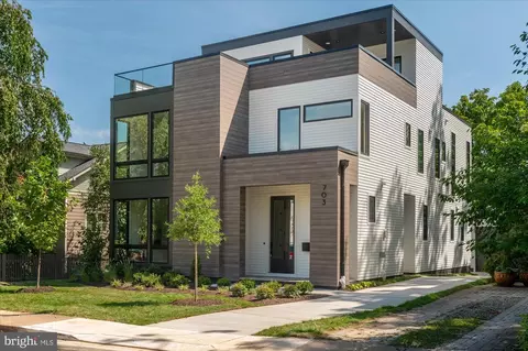 703 N Jackson St, Arlington, VA 22201
