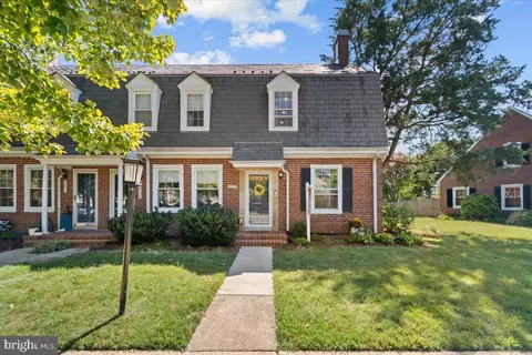 3315 S Stafford St, Arlington, VA 22206