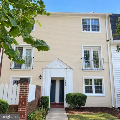 2808 S Wakefield St #C, Arlington, VA 22206