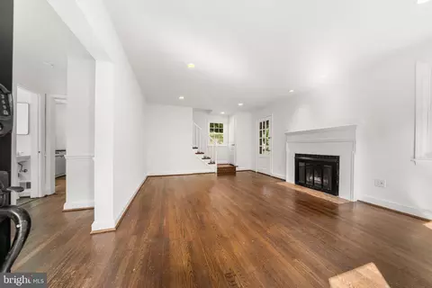 2535 23rd Rd N, Arlington, VA 22207