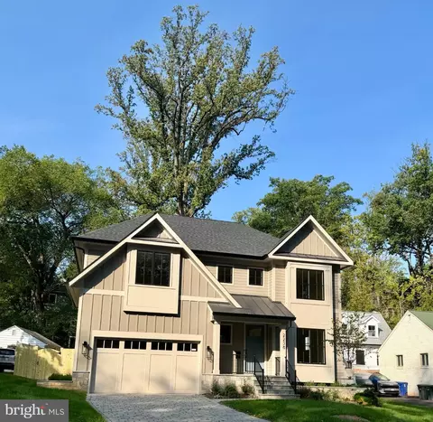 2238 N Vermont St, Arlington, VA 22207