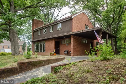 1421 21st St S, Arlington, VA 22202