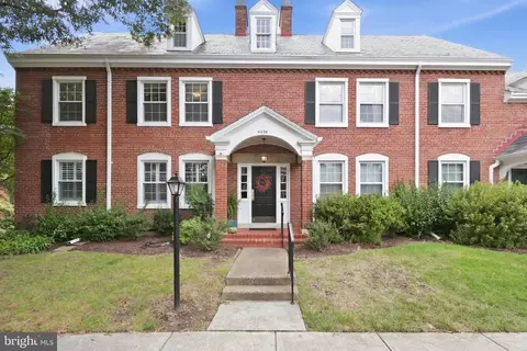 4656 34th St S #B1, Arlington, VA 22206