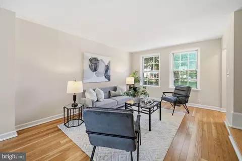 4638 36th St S #B, Arlington, VA 22206