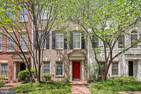455 N George Mason Dr, Arlington, VA 22203