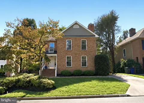 4524 25th Rd N, Arlington, VA 22207