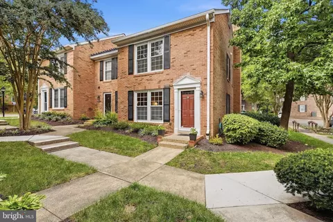 2568 S Arlington Mill Dr #1, Arlington, VA 22206