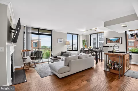 1201 N Garfield St #605, Arlington, VA 22201
