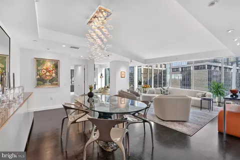 1881 N Nash St #711, Arlington, VA 22209