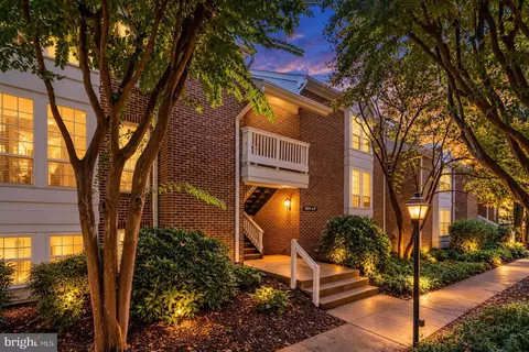 2614 S Arlington Mill Dr #F, Arlington, VA 22206