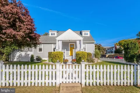 3903 16th St S, Arlington, VA 22204
