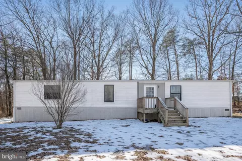 1142 Spring Grv, Spout Spring, VA 24593