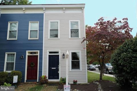 728 Franklin St, Alexandria, VA 22314