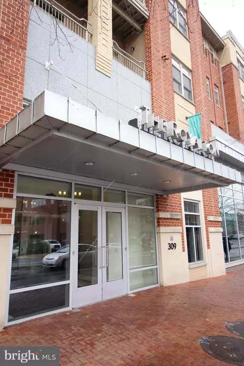 309 Holland Ln #234, Alexandria, VA 22314