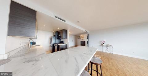 4600 Duke St #913, Alexandria, VA 22304