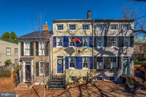 209 Gibbon St, Alexandria, VA 22314