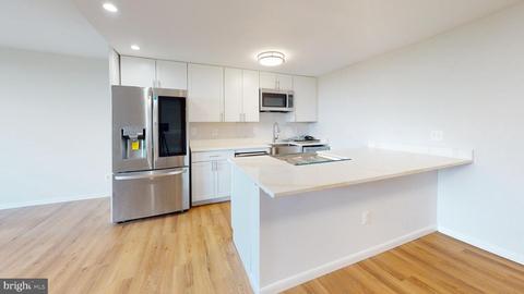 4600 Duke St #801, Alexandria, VA 22304