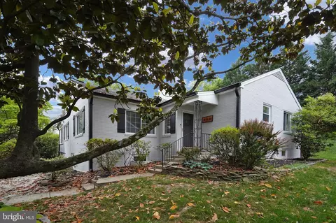 406 Skyhill Rd, Alexandria, VA 22314