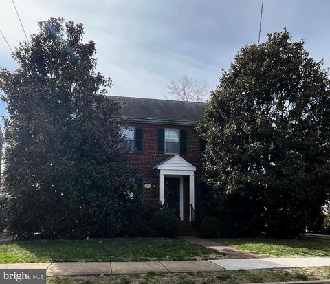 2806 Davis Ave, Alexandria, VA 22302
