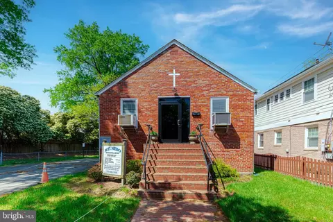 2300 Burke Ave, Alexandria, VA 22301