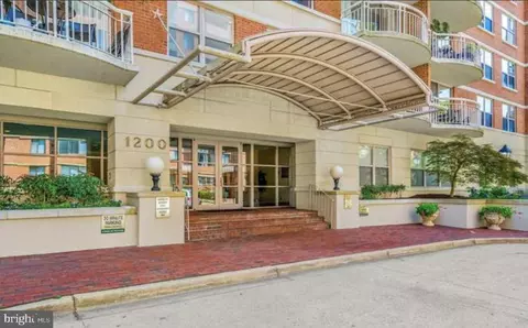 1200 Braddock Pl #309, Alexandria, VA 22314