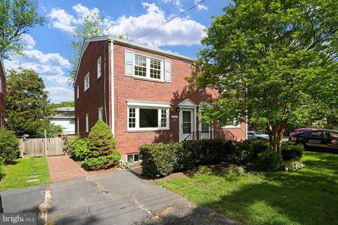 2212 Commonwealth Ave, Alexandria, VA 22301