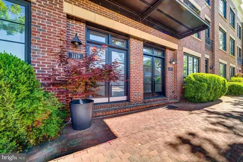 1119 Wythe St, Alexandria, VA 22314