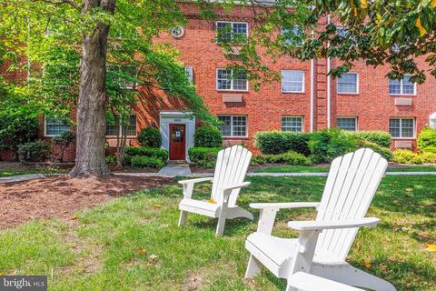 1630 W Abingdon Dr #102, Alexandria, VA 22314