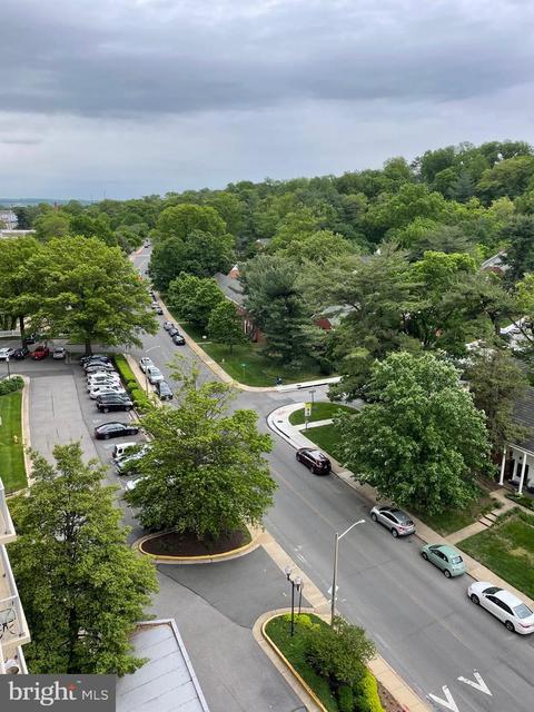 1225 Martha Custis Dr #905, Alexandria, VA 22302
