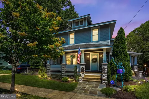 320 Hume Ave, Alexandria, VA 22301