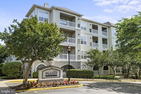 4551 Strutfield Ln #4211, Alexandria, VA 22311